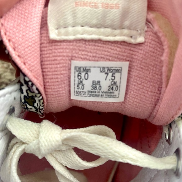 Vans sk8 hi women’s 7.5 - Picture 5 of 5